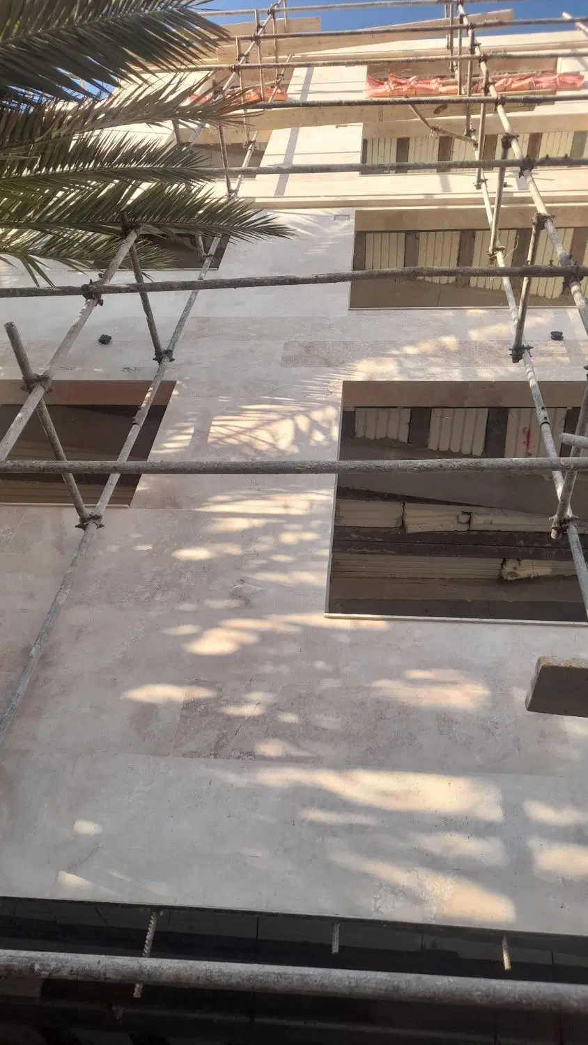 آپارتمان ۳ خوابه ۱۶۰ متری