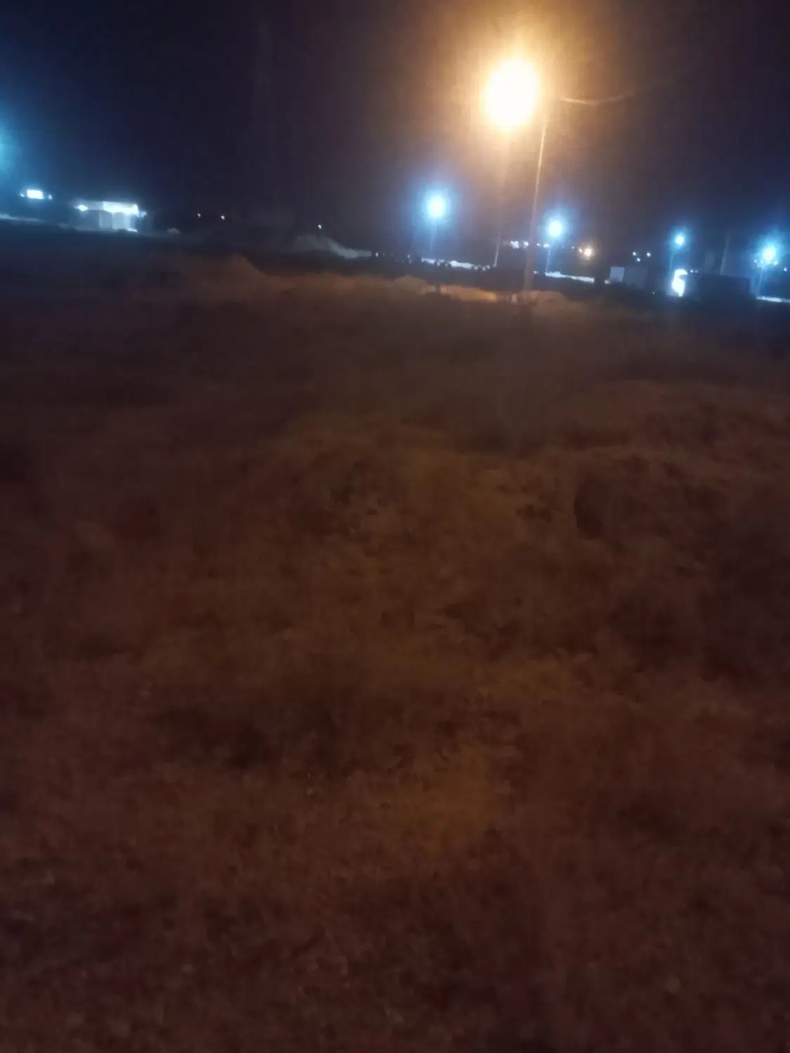 زمین مسکونی