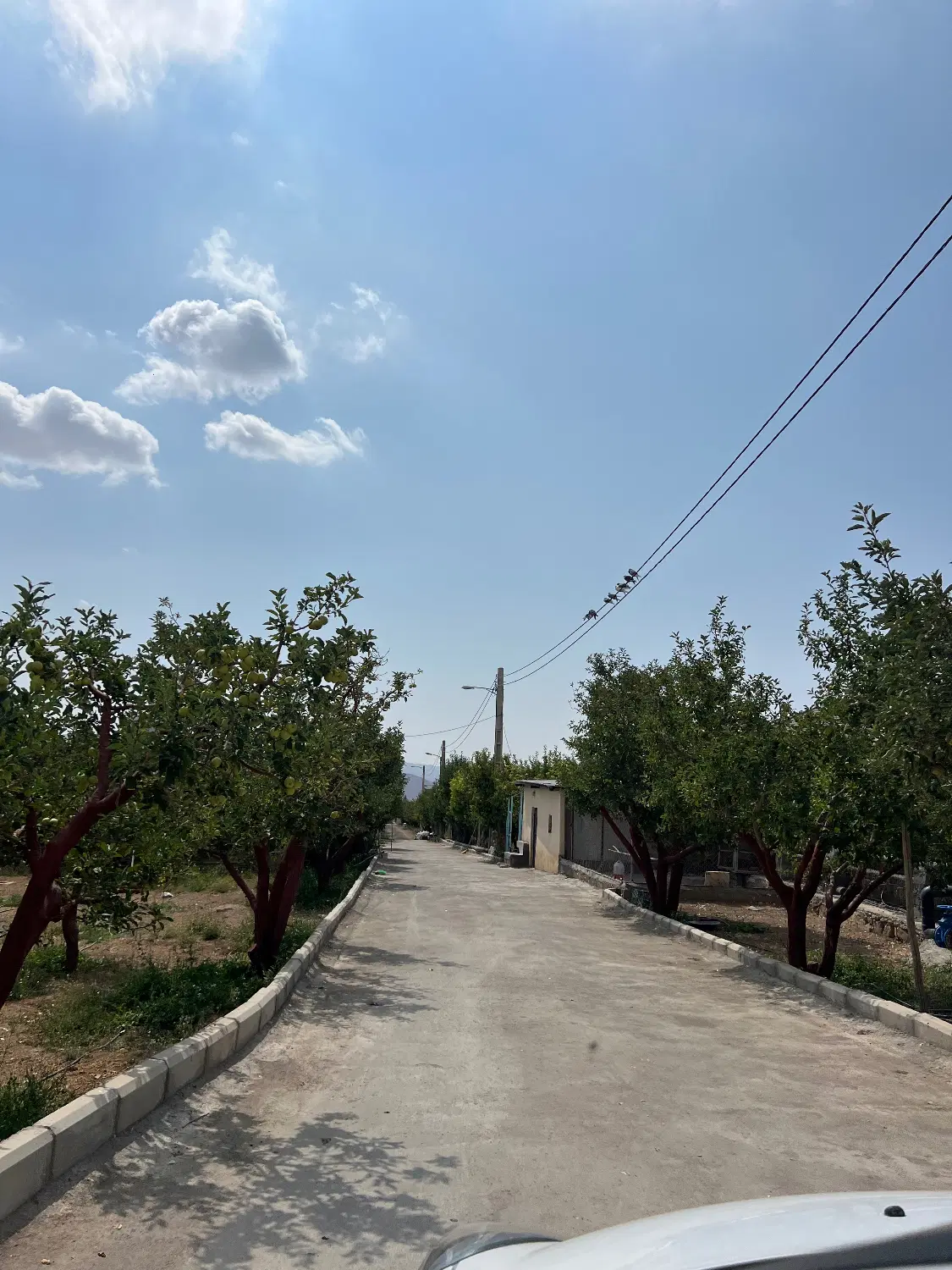باغچه (متراژ ۲۱۱ متر)نقدو اقساط کاسبی جابان دماوند