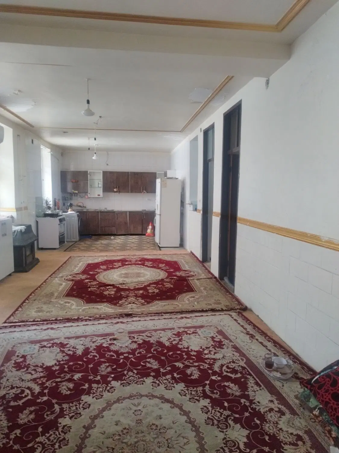 خانه ویلایی،درب به حیات