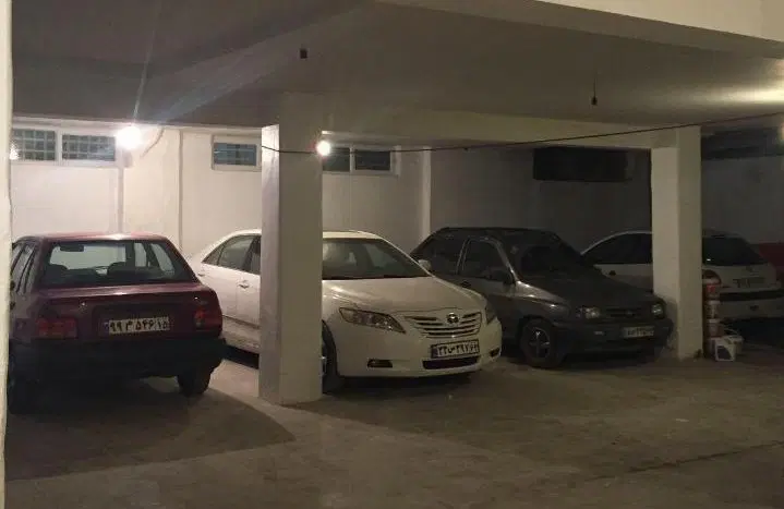 پارکینگ