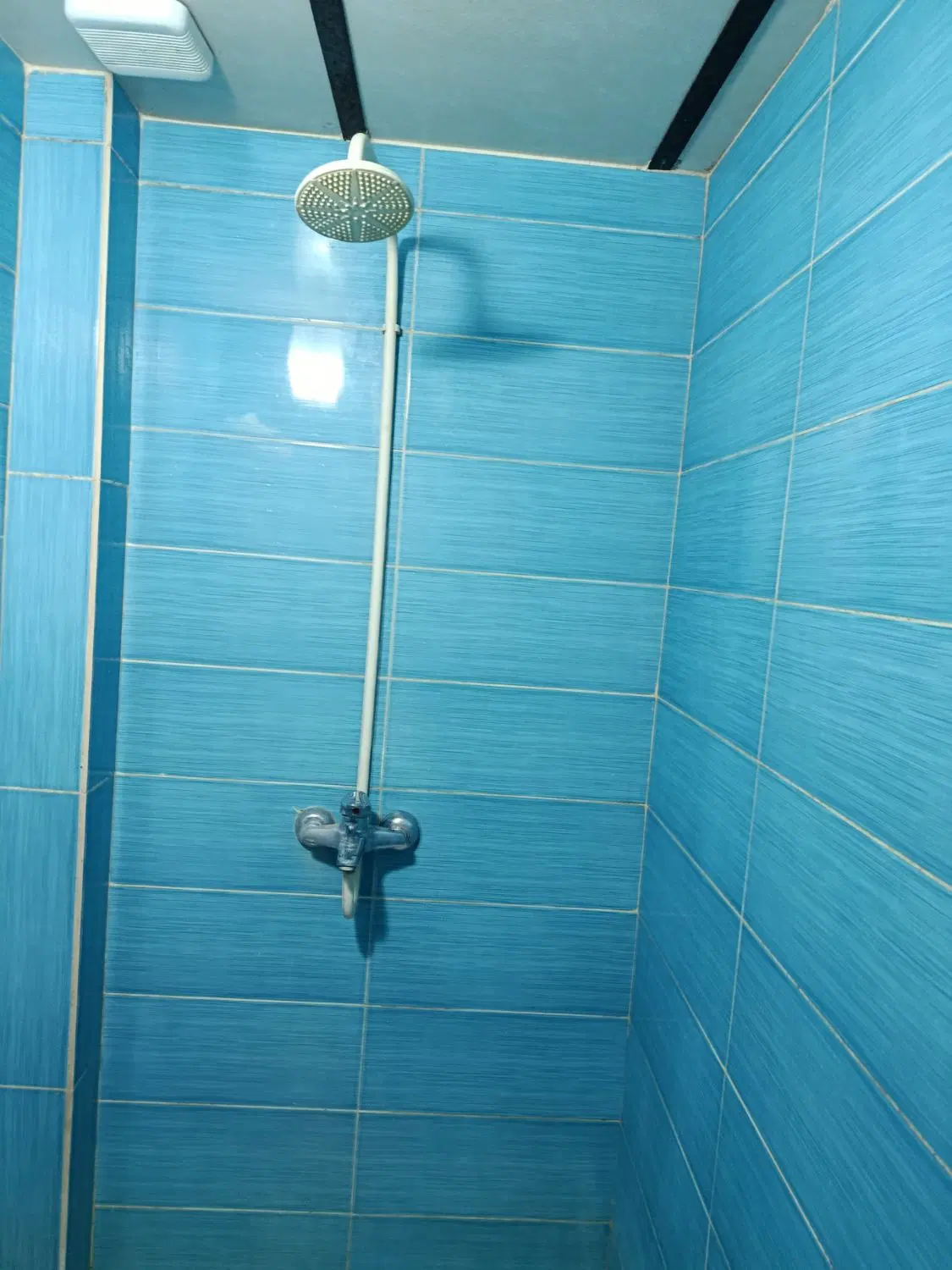 آپارتمان ۷۰متری در صدرالشعرا