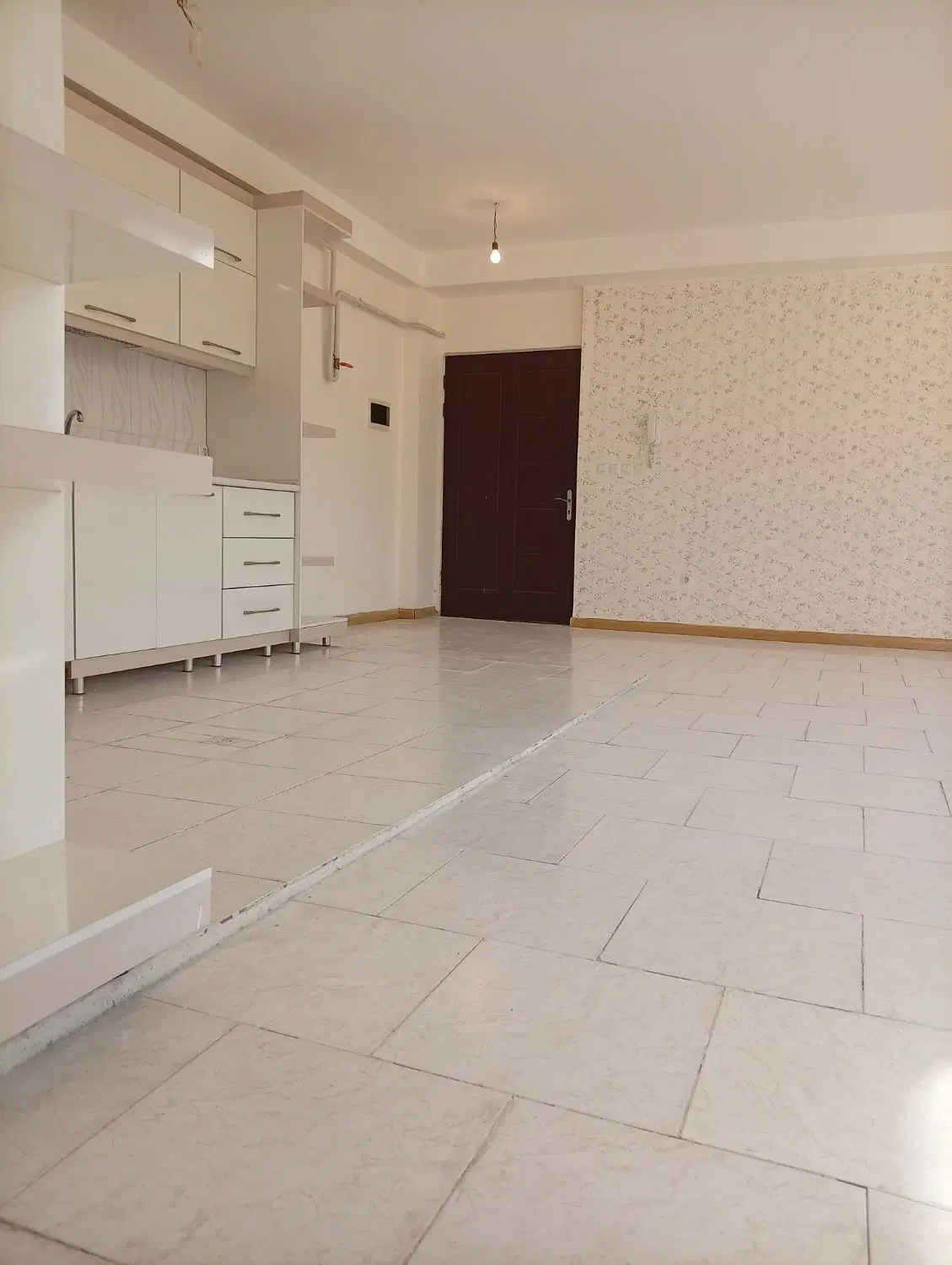 آپارتمان سهند فاز ۴شهریار بزرگ متراژ