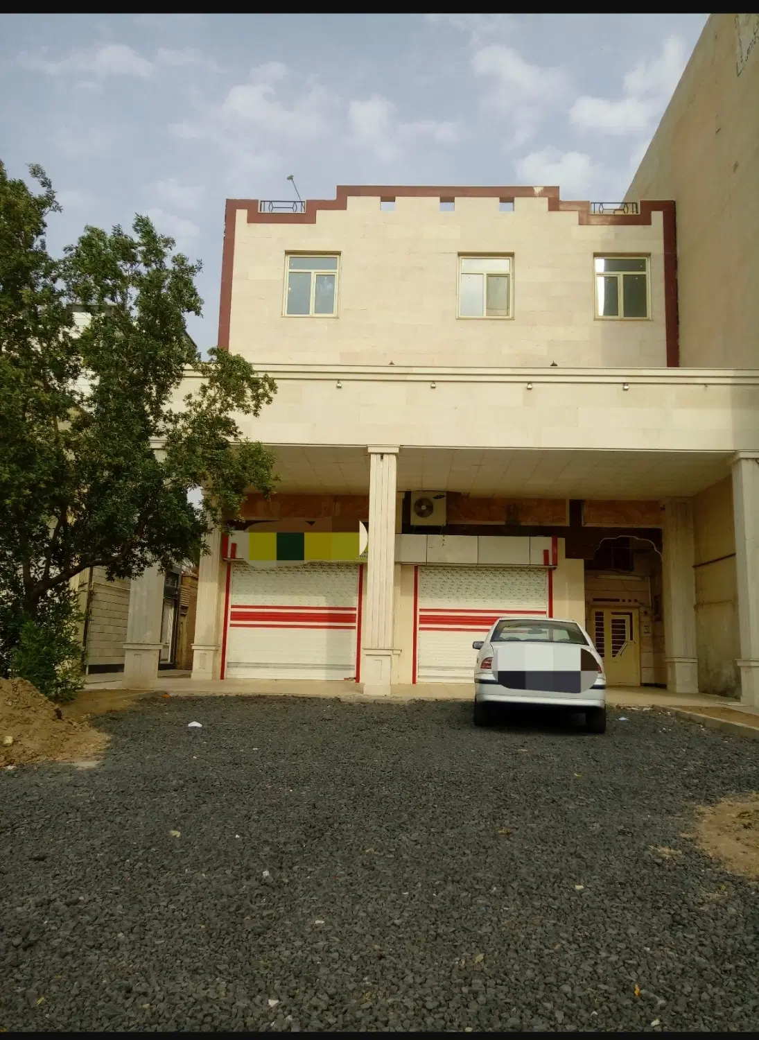 اجاره مغازه ۹۰ متری