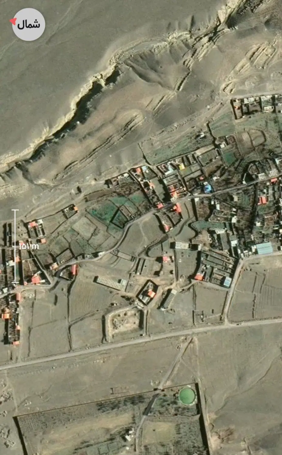 زمین کهک میم
