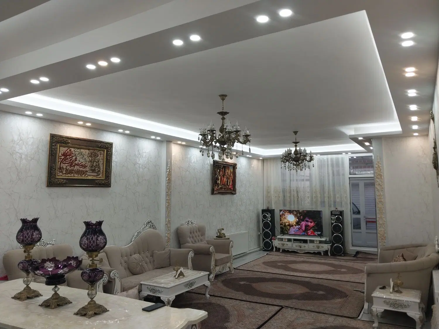 آپارتمان 130مترشمس تبریزی باقرآباد