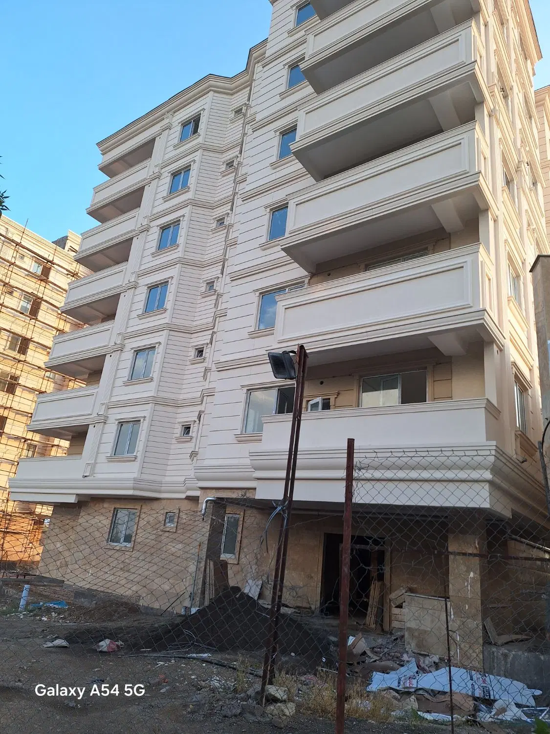 فروش محل مغازه تجاری و مسکونی