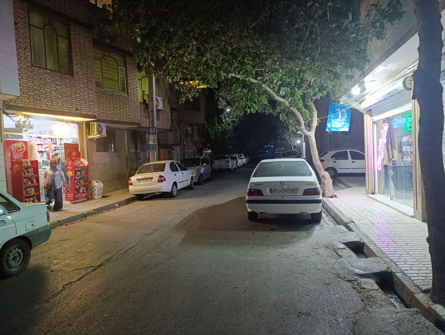 مغازه 21متری