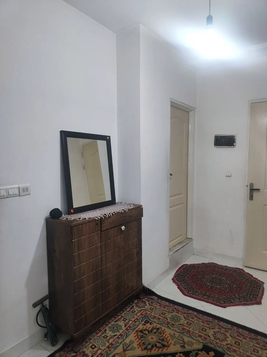 فروش آپارتمان دو خوابه، ویلا شهر، سه راه ون
