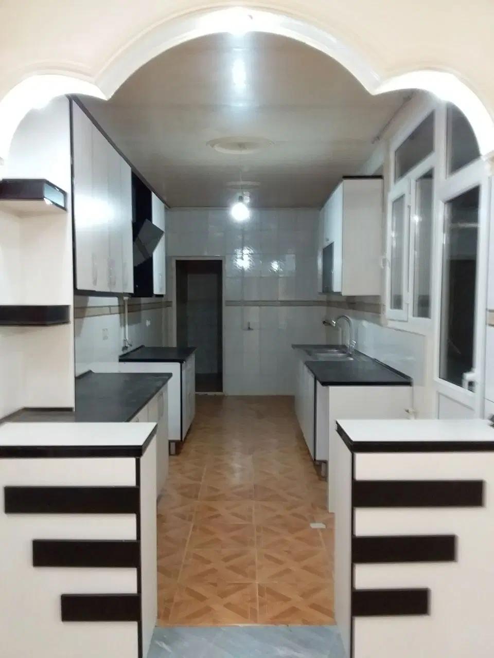یک باب خانه ی ویلایی