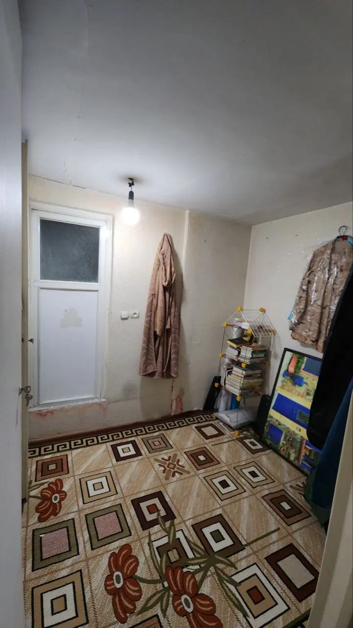 خانه سه طبقه تمیز