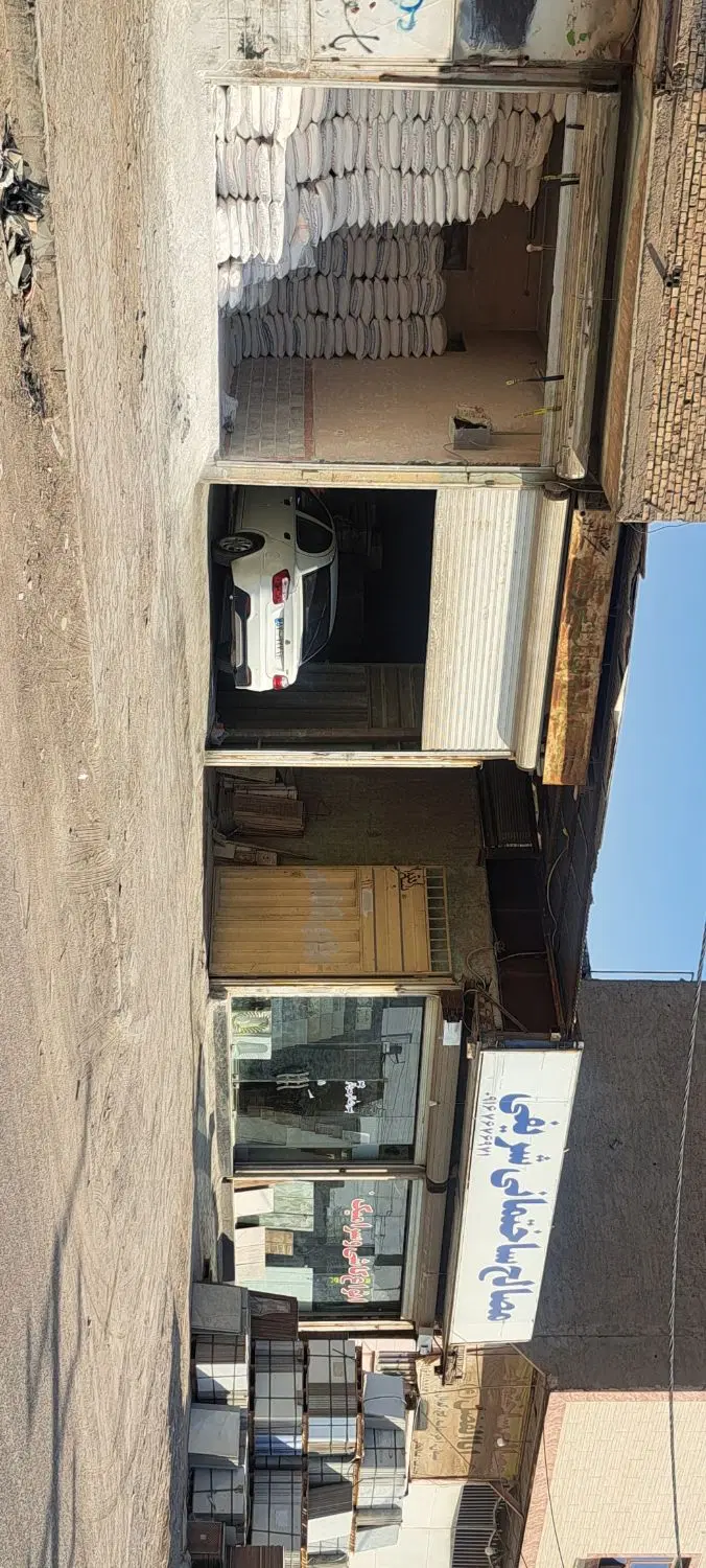 فروش انبار با دو مغازه تجاری