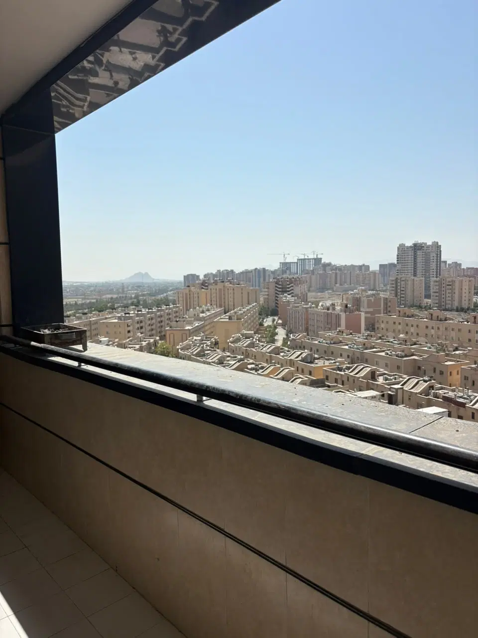 ۲ خواب شهرک کشوری برج آفتابگردان