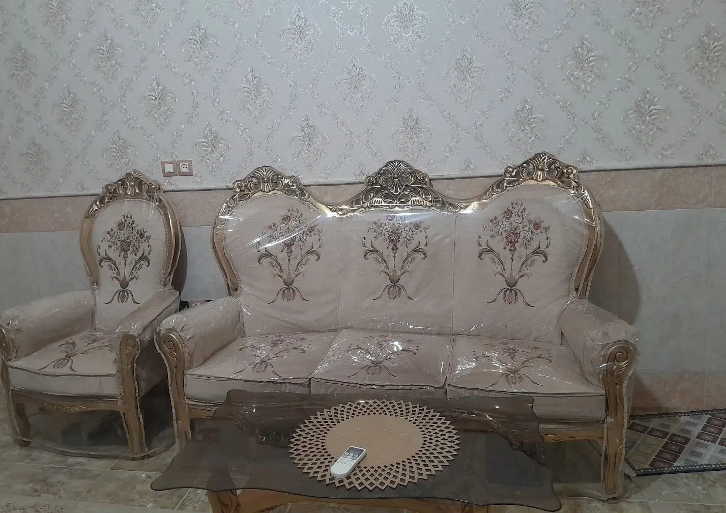 اجاره یک واحد زیر زمین مجزا