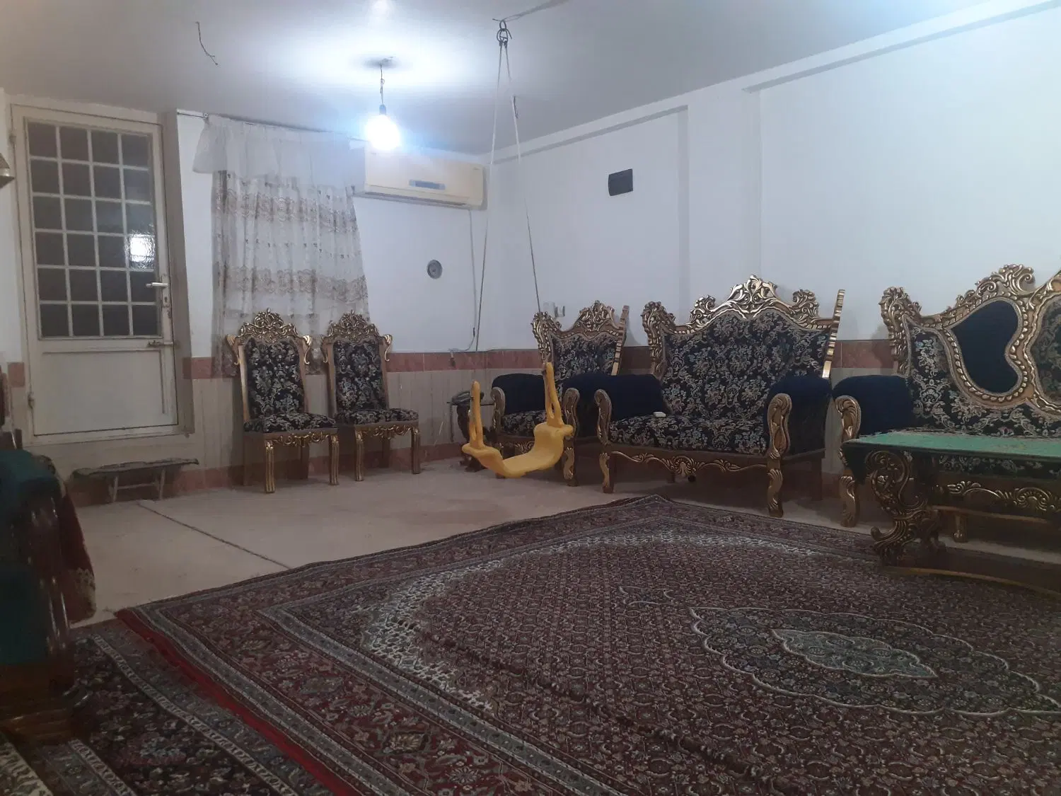 خونه ویلایی ۱۰۰متری در خیابان  منتظری
