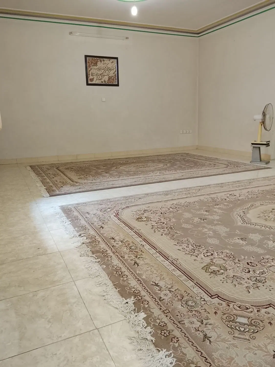 رهن و اجاره خانه ویلایی(خ آزادگان)