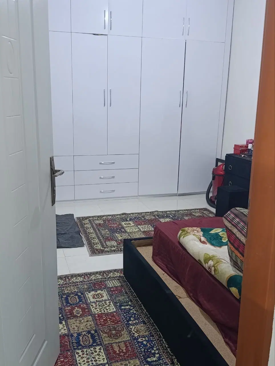 آپارتمان فوق العاده شیک در زیباشهر ۱۰۸ متری
