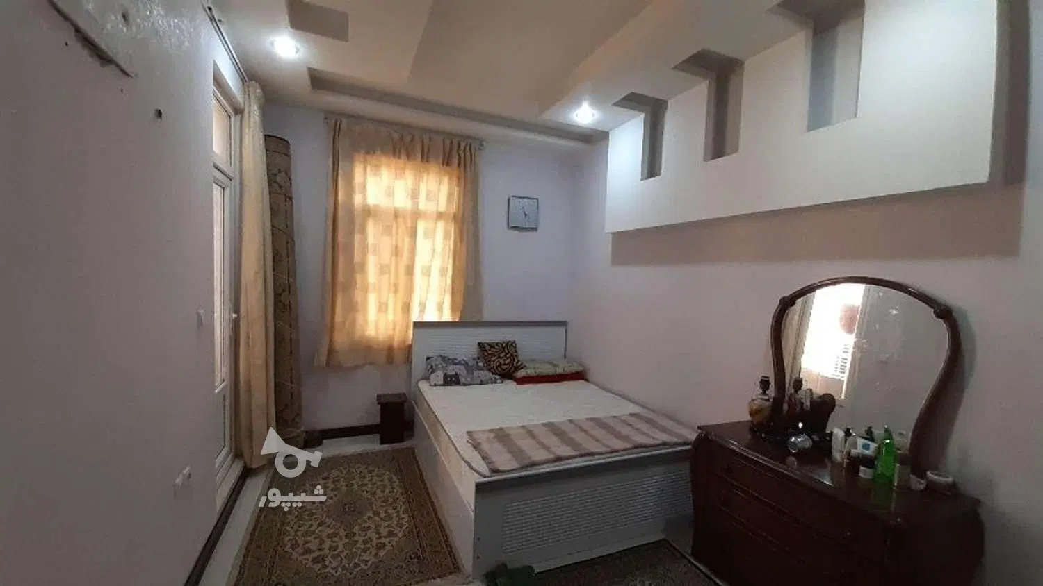 نیاز به یک مستاجر(همخانه)