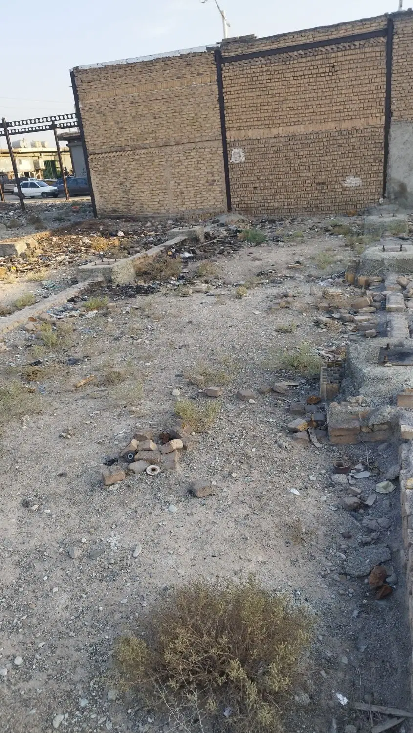 زمین در بازار آهن