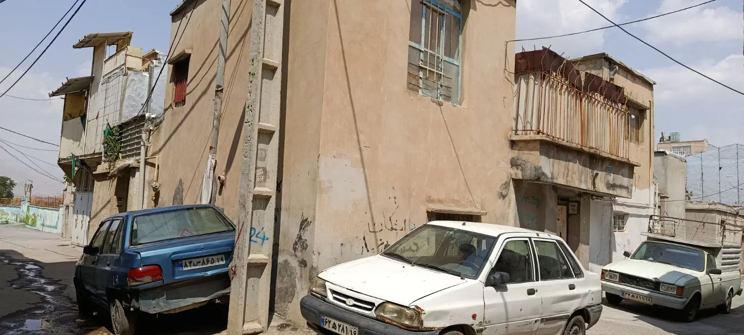 خانه ۱۰۰متر رشیدی دو بر