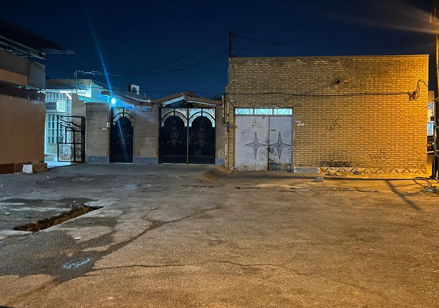 ویلایی طالقانی پشت سید محمود