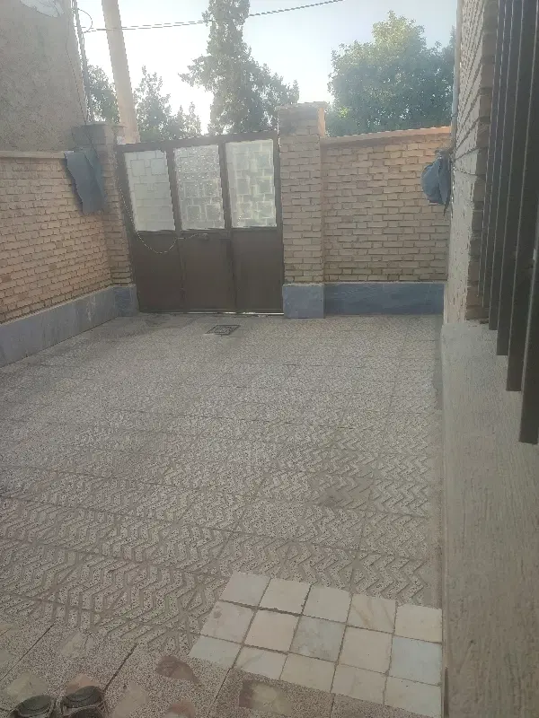 خانه ویلایی  ۲۵۰ متری در شهرک ولیعصر شاهرود