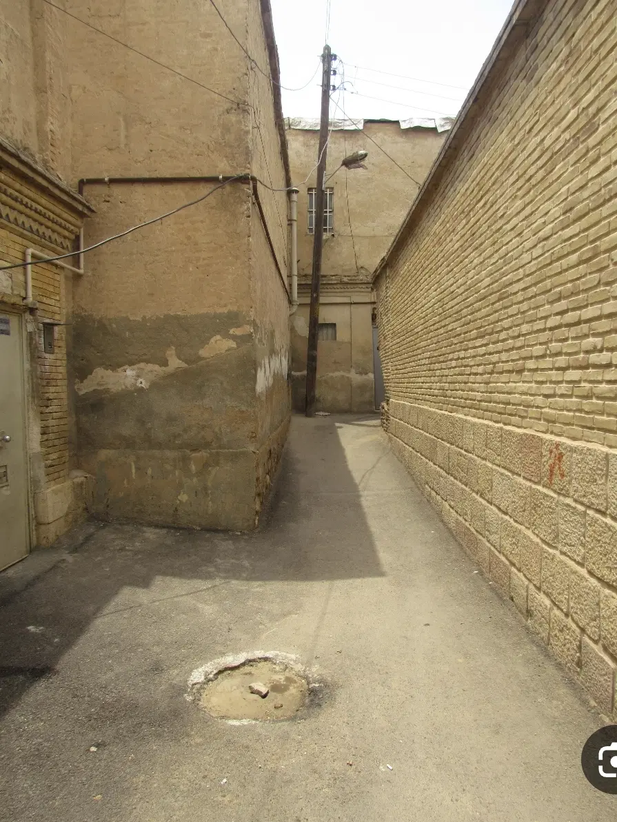 خانه کلنگی زینبیه ۲۷۰متر