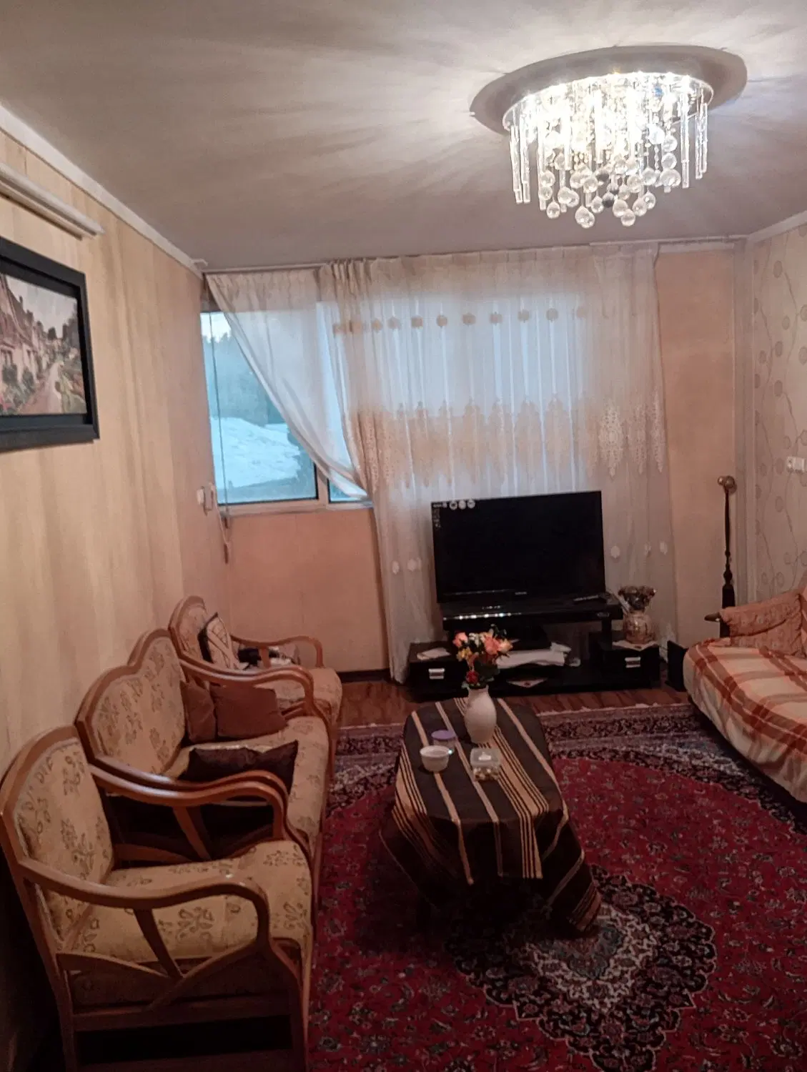 واحد 56 متری طالقانی چهارراه امیرکبیر