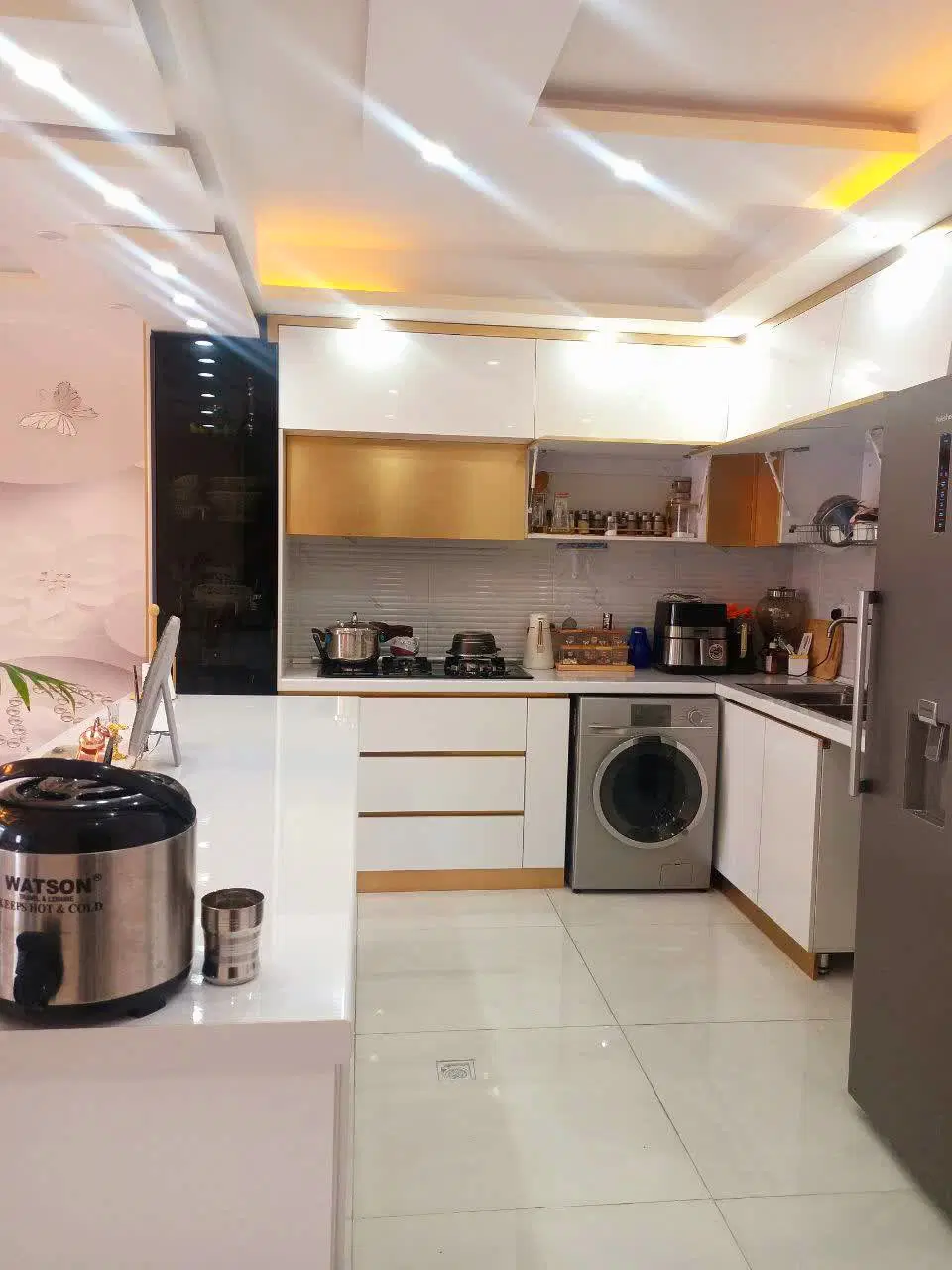 فروش اپارتمان سه خوابه