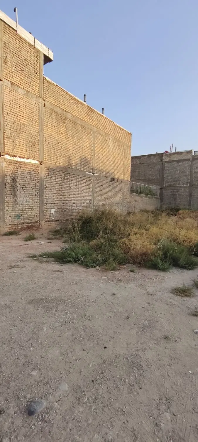زمین مسکونی ۲۵۰ متری