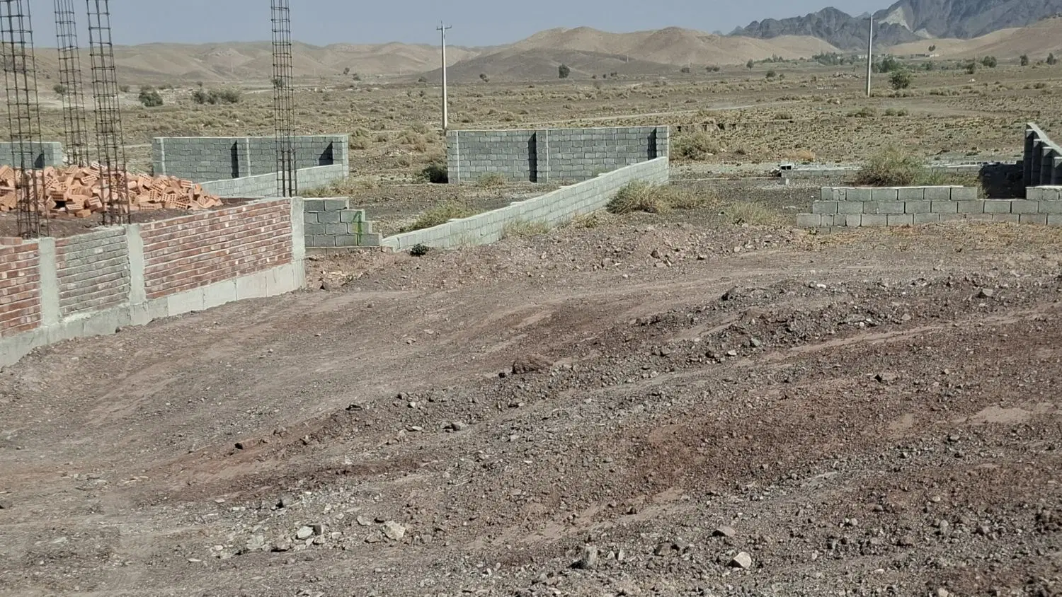 زمین مسکونی بلوارمعلم شهرک ازادگان