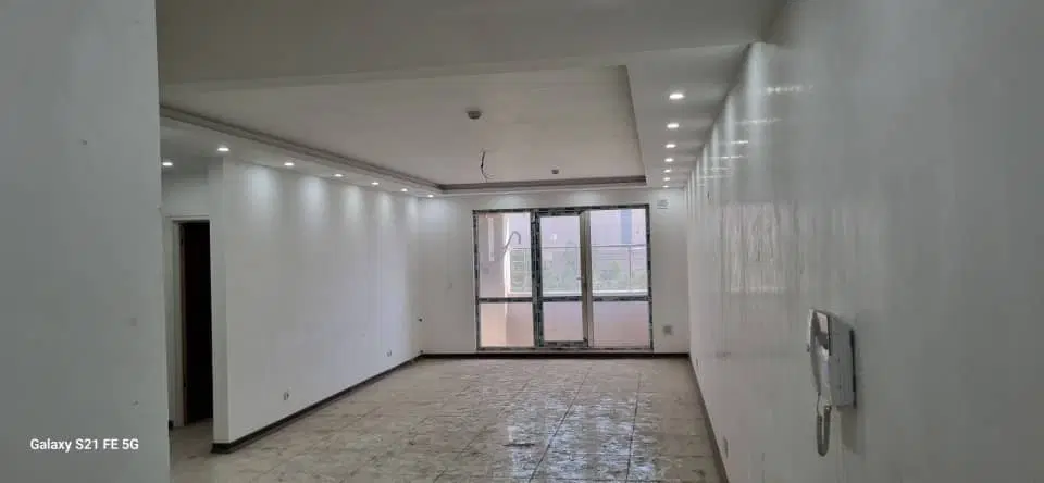 فروش آپارتمان ۱۰۰متری ۳خوابه
