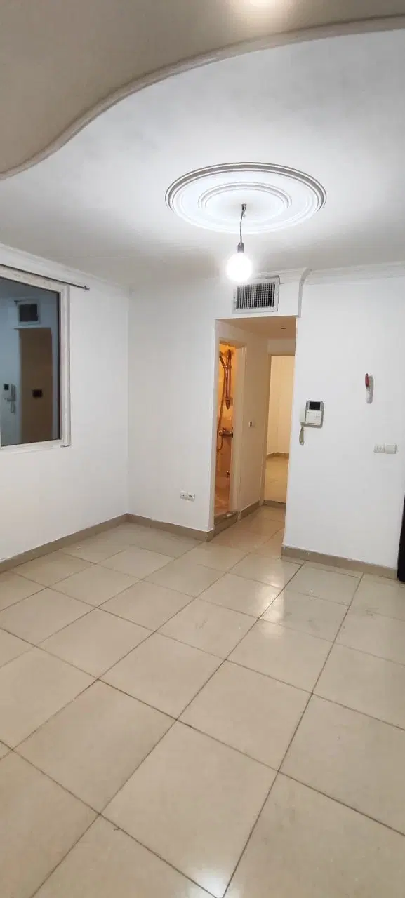 فروش اپارتمان۳۳طبقه ۱ تکواحد گلبرگ مسیل باختر لشکر