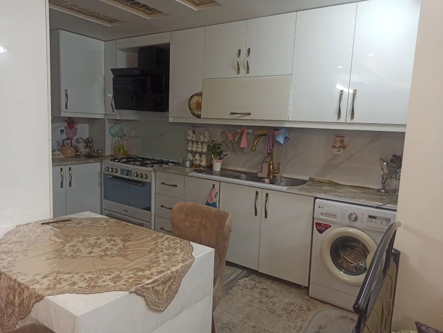 خانه نوساز دو طبقه مسکونی صد در صد ساخت