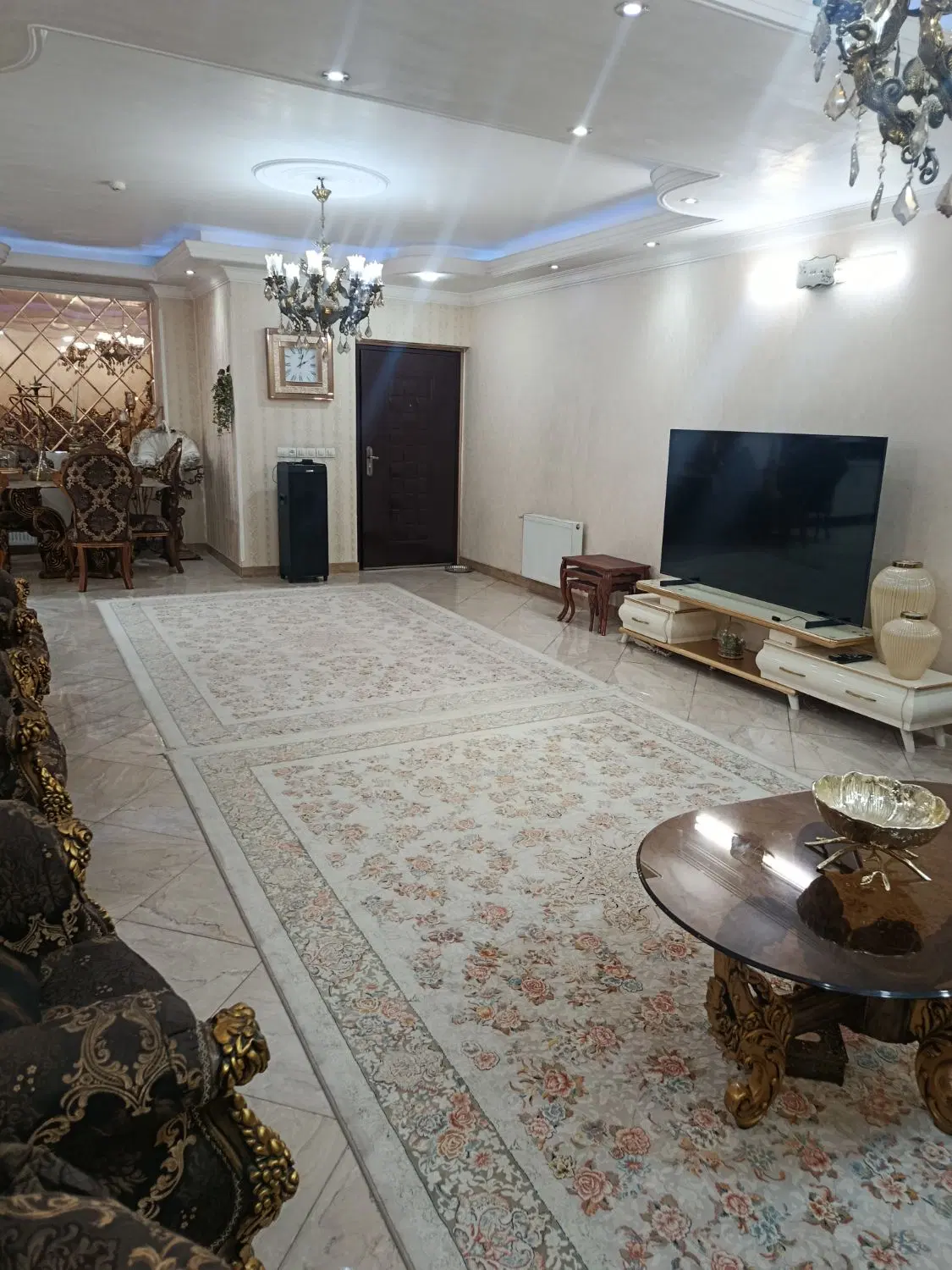 آپارتمان خانی آباد نو