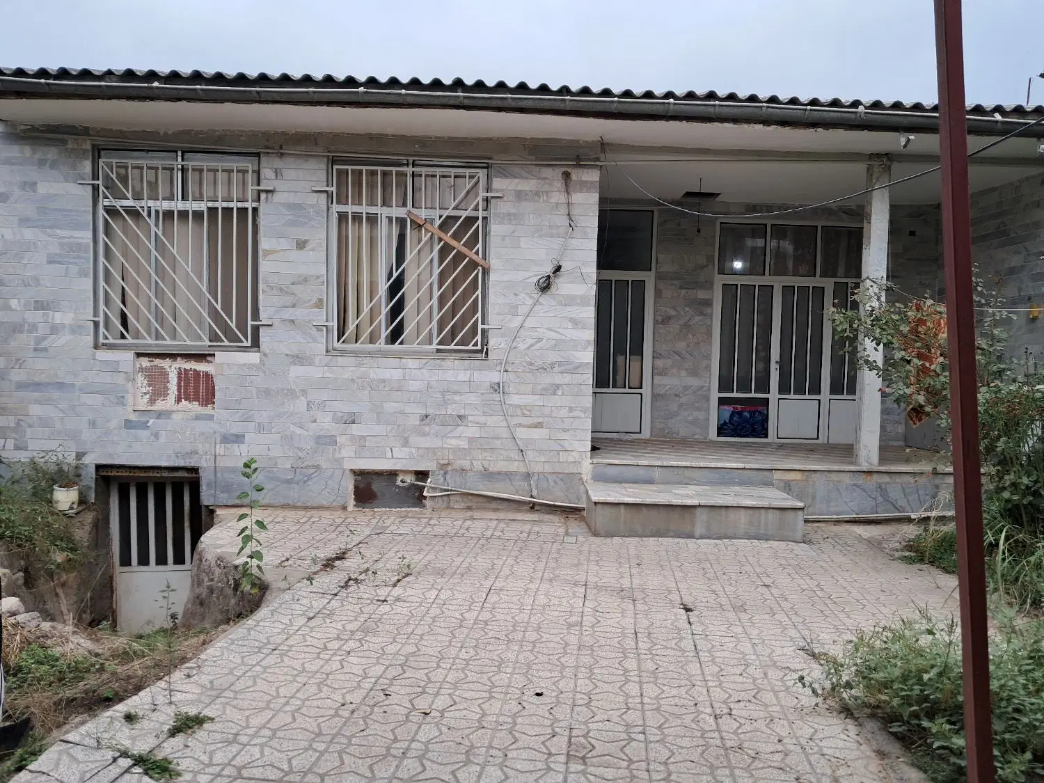 خانه ویلایی حیاط دار