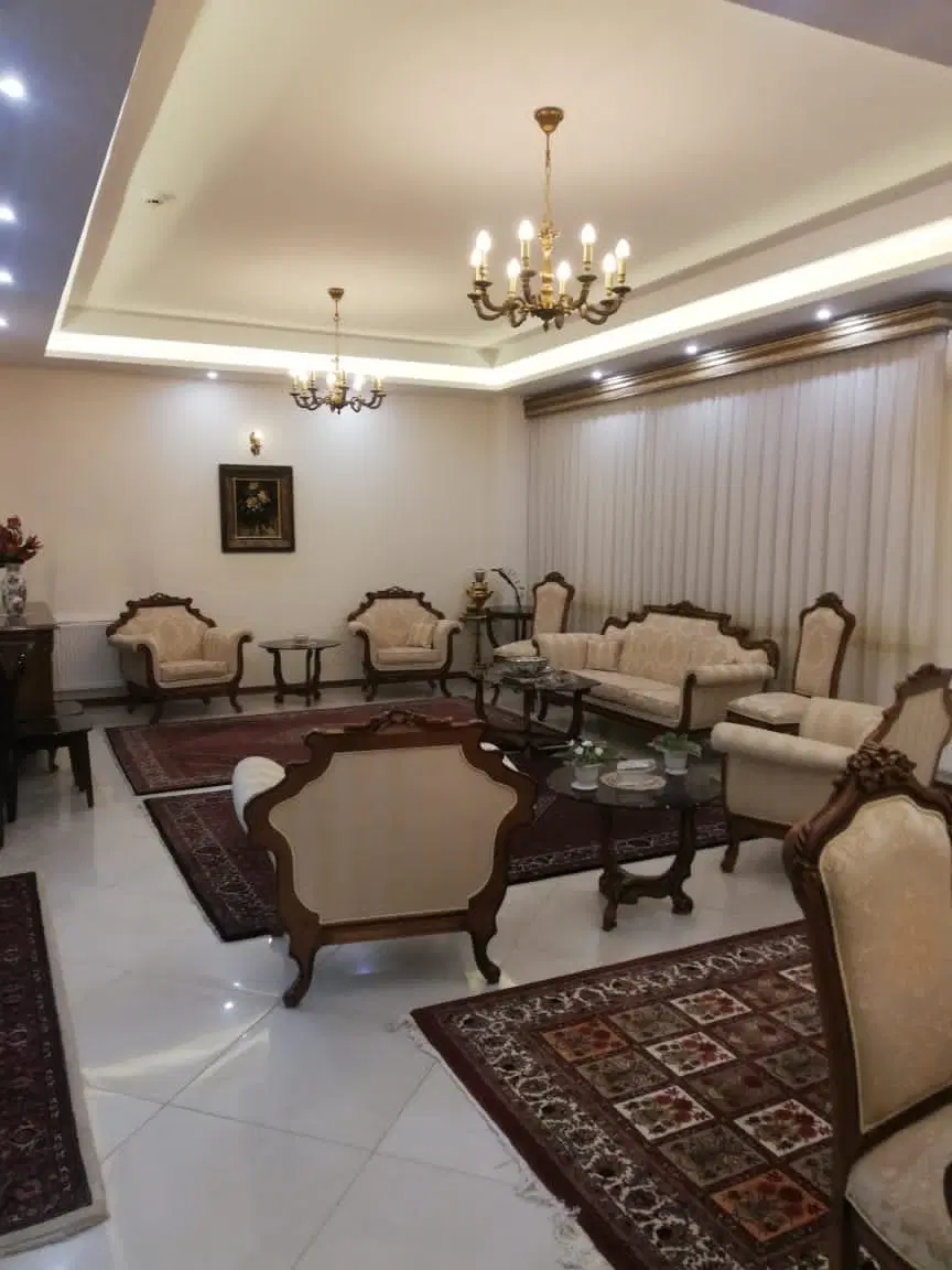ملک ویلائی 240 متر جنوبی در شهرک انصاریه