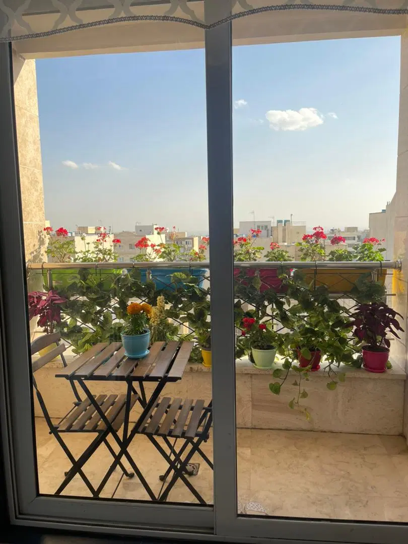 شمال مرزداران_ ۱۱۴متر۳خواب_ بدون مشرف