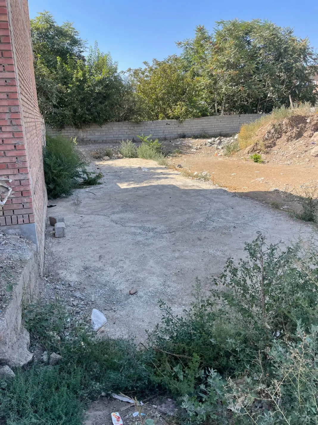 یک قطه زمین