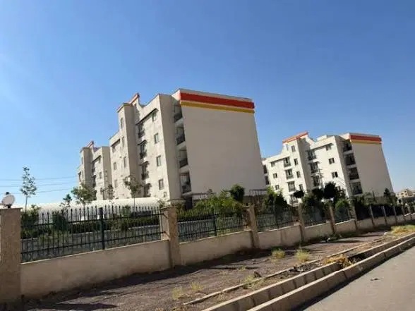 فروش آپارتمان سابیربین الملل فاز۴