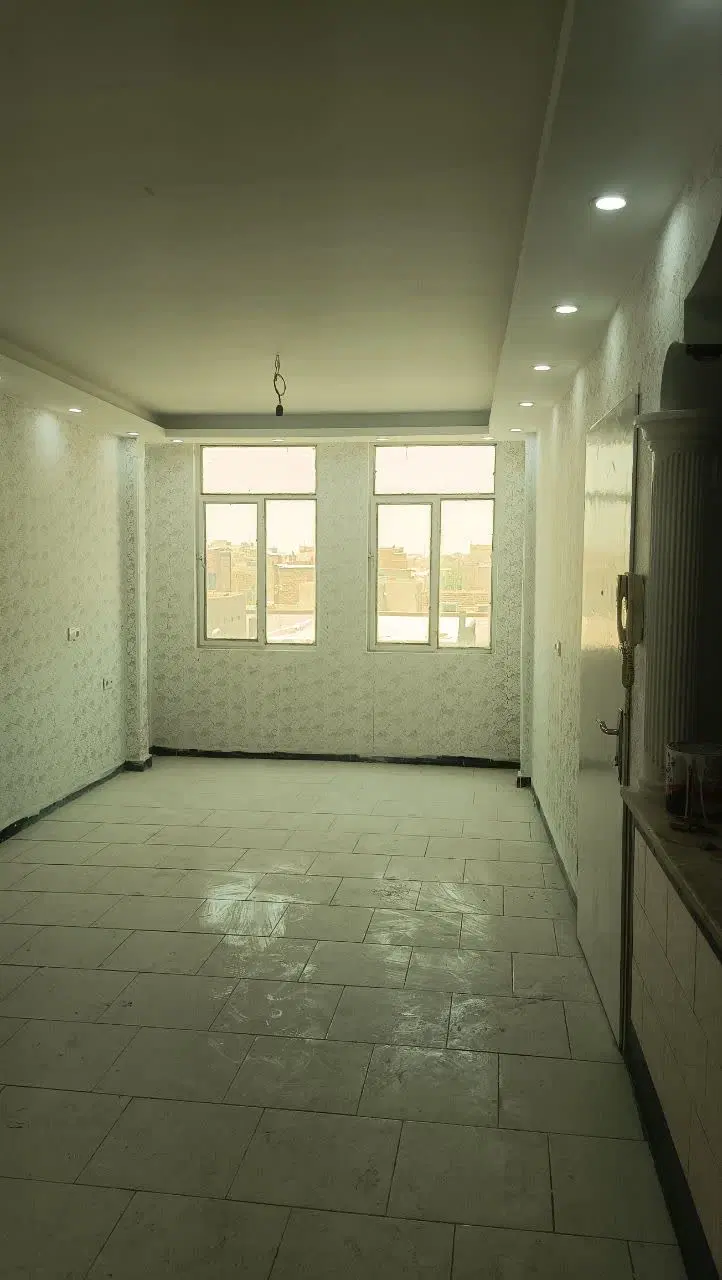 نیازمند همخانه موجه