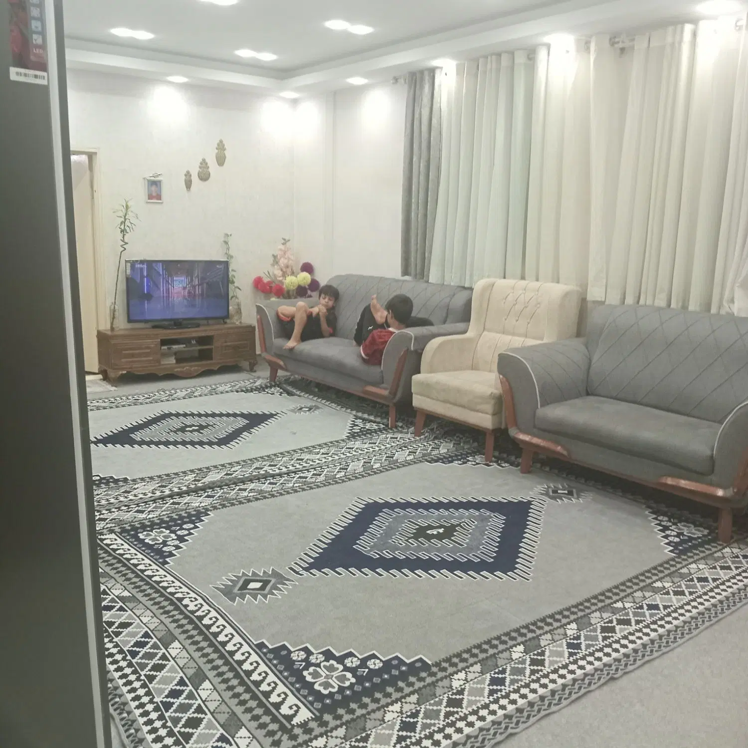 خونه ۸۵متری برای اجاره داده میشود