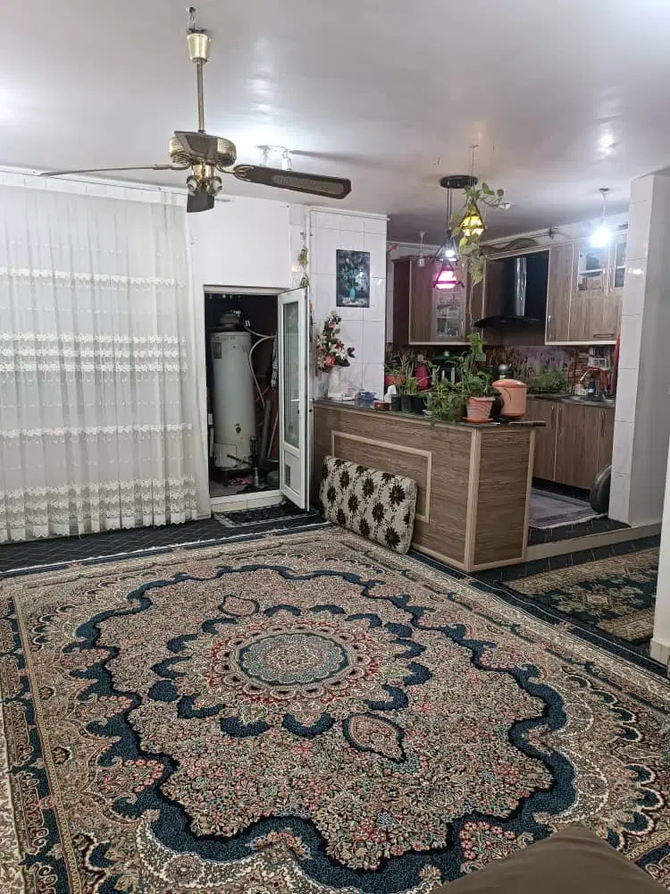 آپارتمان80متری مهرشهر