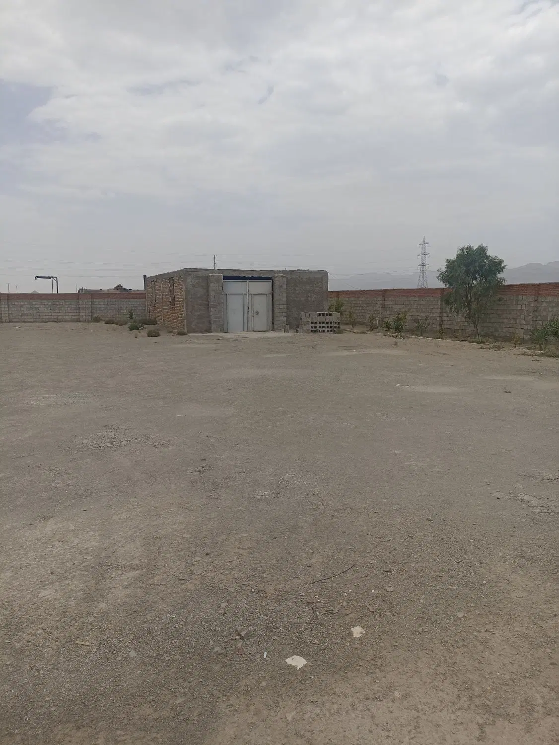 زمین تجاری در شهرک صنعتی