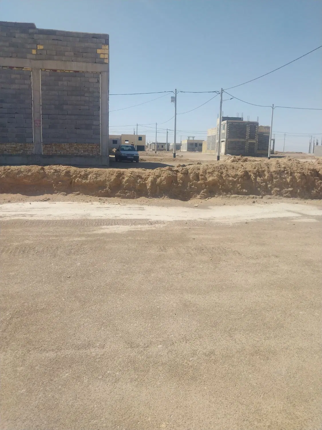 زمین مسکن ملی