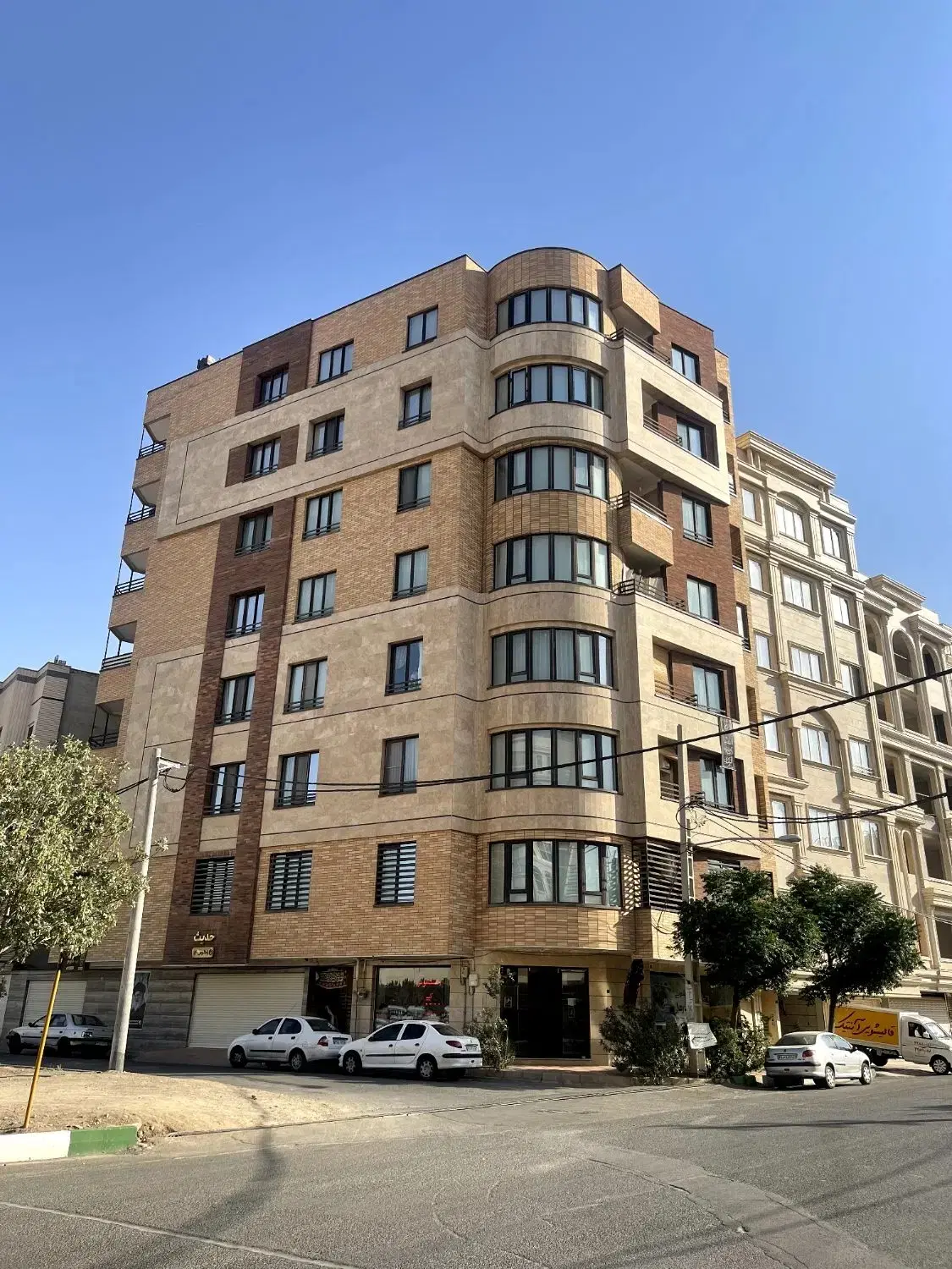 آپارتمان ۱۱۶ متری شخصی ساز
