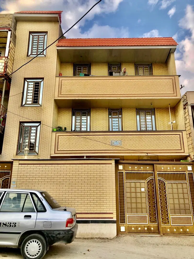 طبقه یک روی همکف ۱۳۰ متر دو خواب