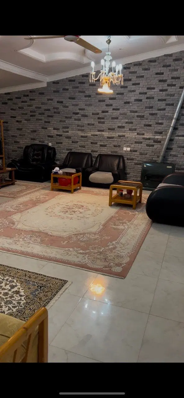 ویلا باغ بسیار استسنایی ونزدیک به ساحل