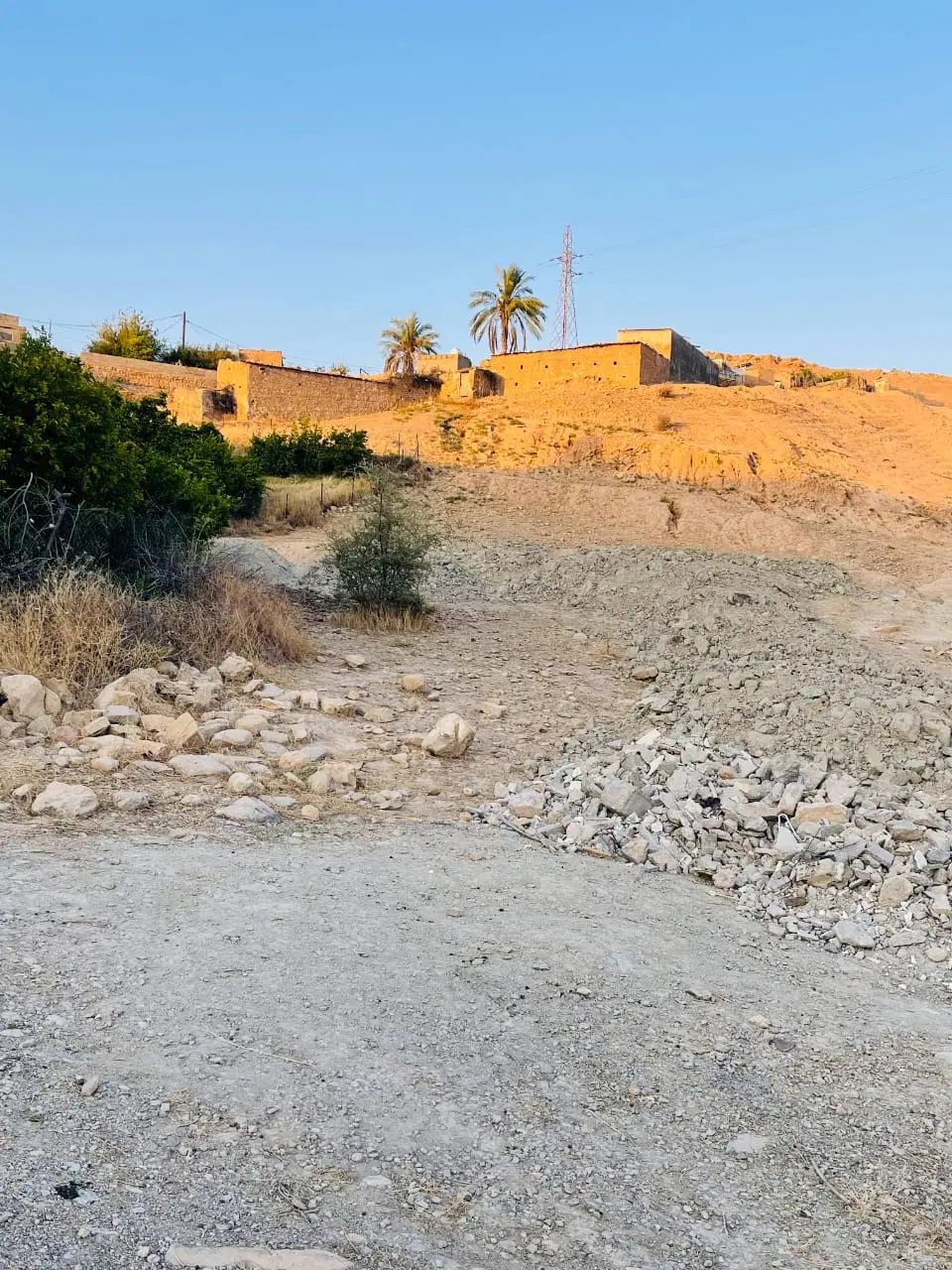 فروش فوری زمین در روستای کمبل