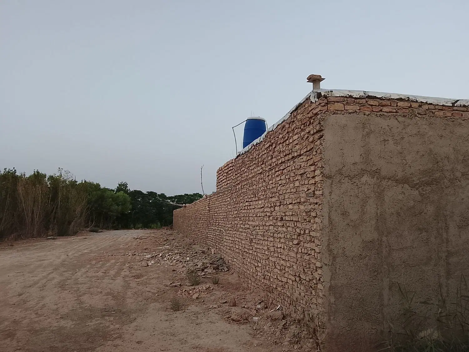 فروش چهار دیواری 500 متری در قلعه نو